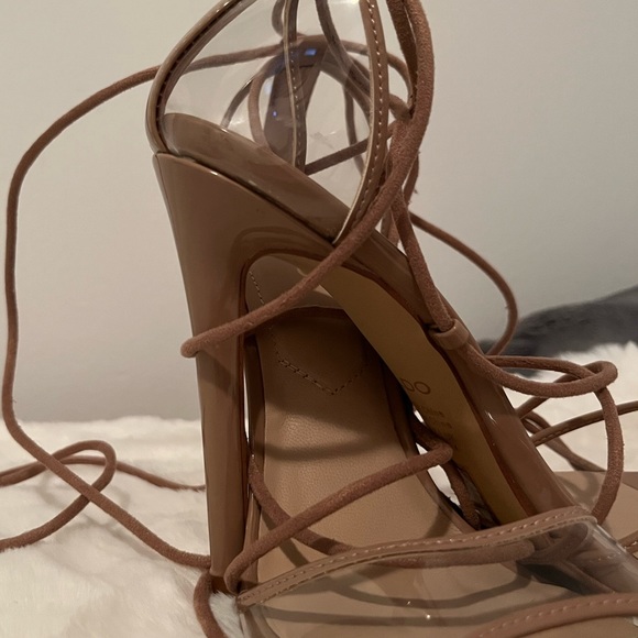 Amenabar in Bone Synthetic Patent - Picture 8 of 11